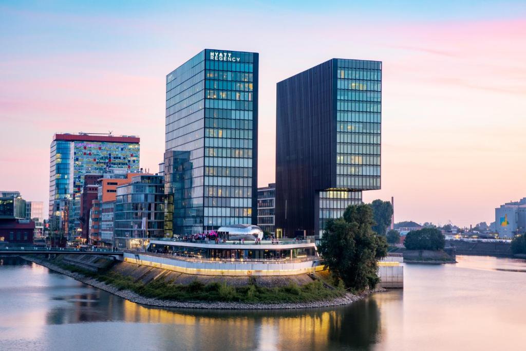 Hyatt