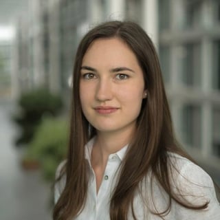 Karyna Neumann, E.ON