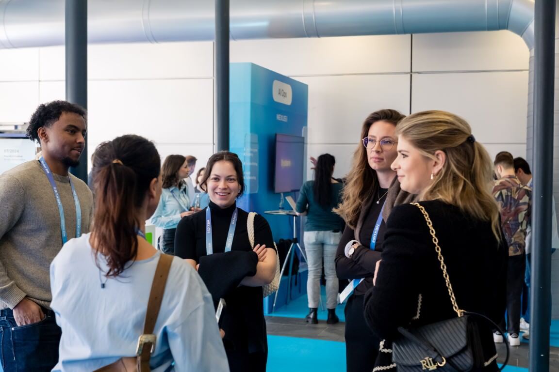 80_NEXUS2026_DXT41467