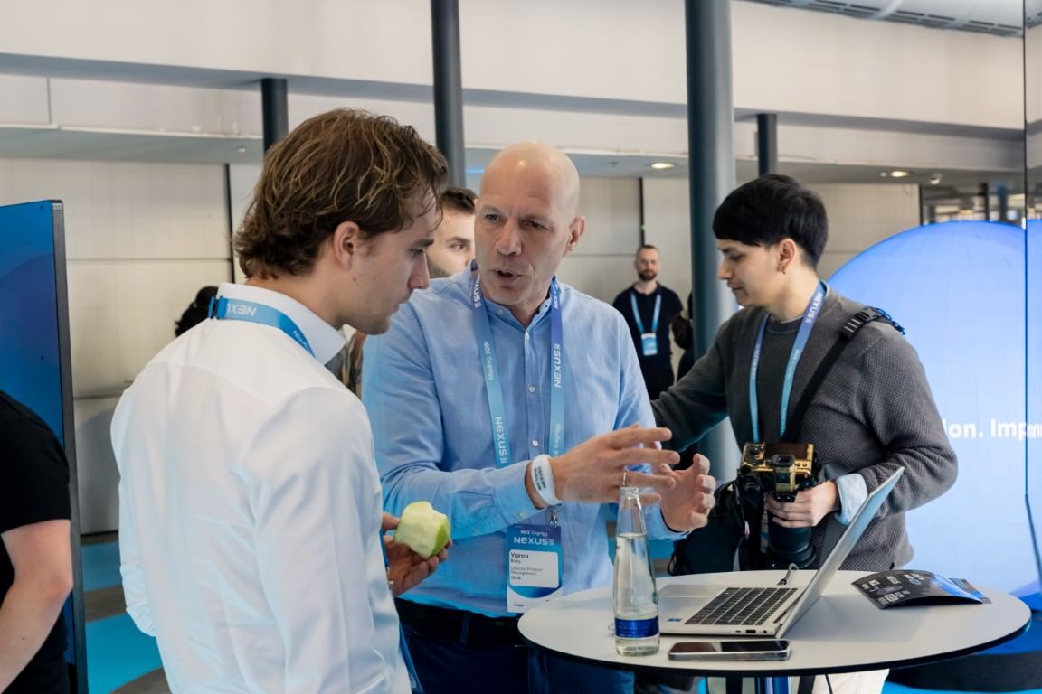 88_NEXUS2026_DXT41492